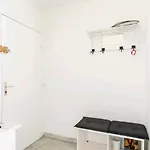 Design Loft Climatisé Parking Et Piscine Apartamento