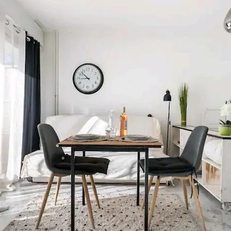 Apartment Design Loft Climatise Parking Et Piscine Vallauris