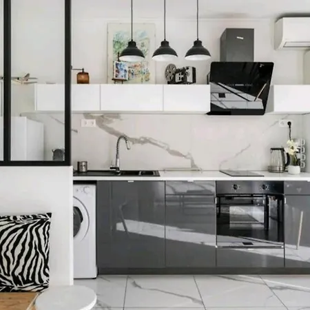 Design Loft Climatise Parking Et Piscine Apartment *