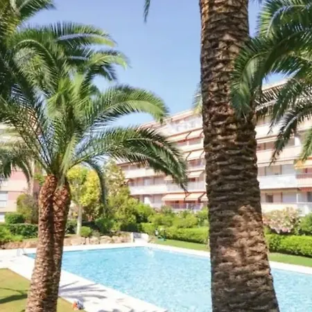 Design Loft Climatise Parking Et Piscine * 발로리스