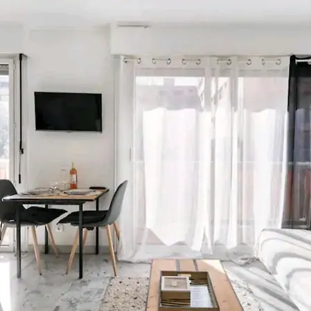 公寓 Design Loft Climatise Parking Et Piscine *